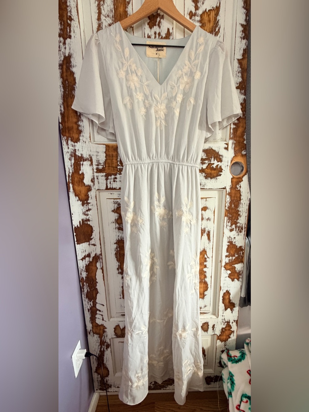 Savanna Jane Light Blue V-Neck Embroidered Floral Maxi Dress Size M NWT Cottage